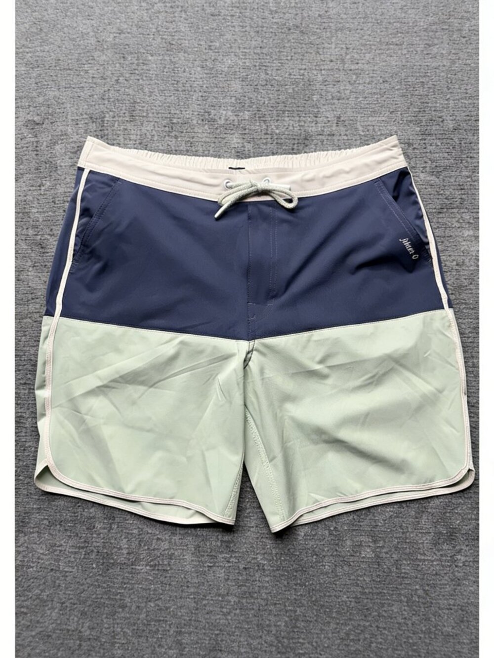 Johnnie-O Tully Half Elastic 8" Surf Shorts Mens L Blue Mint Scalloped Hem NEW